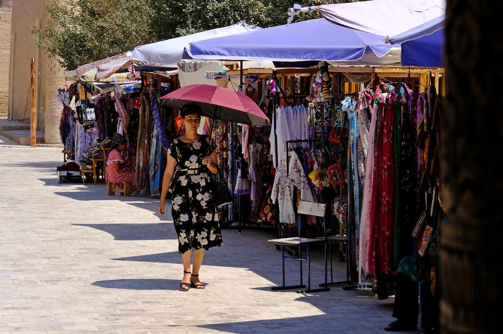 Market in the city of slaves